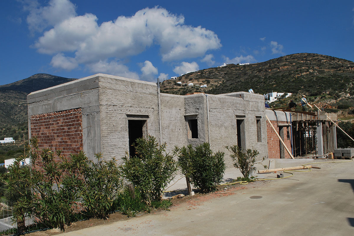 Ζέφυρος, κατασκευή και πώληση κατοικιών στη Σίφνο